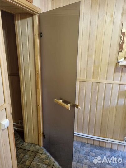 Двери стеклянные для бани и сауны Дверь стеклянная