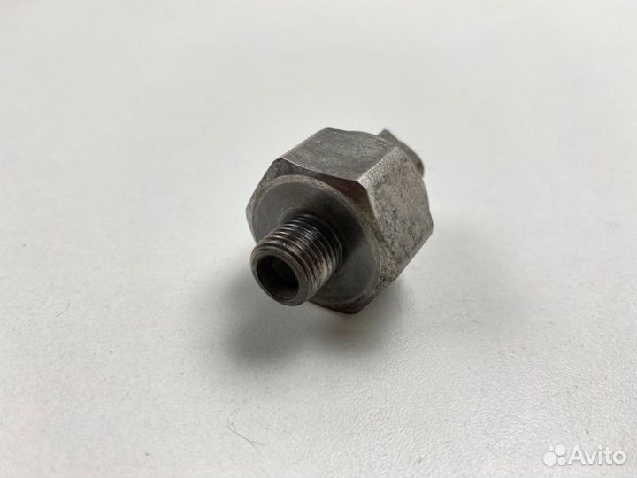 Датчик детонации Toyota Caldina ST215G 3SGE 1999