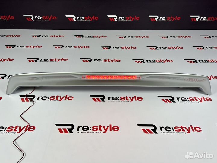 Спойлер наверх Lexus GX 470 Серебро