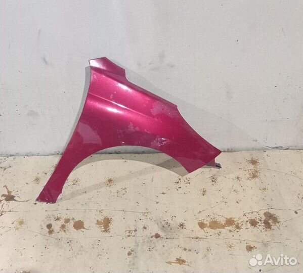 Крыло переднее пежо 207,2004-2012 год