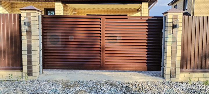 Гаражные автоматические ворота 3000 * 2000 Талица