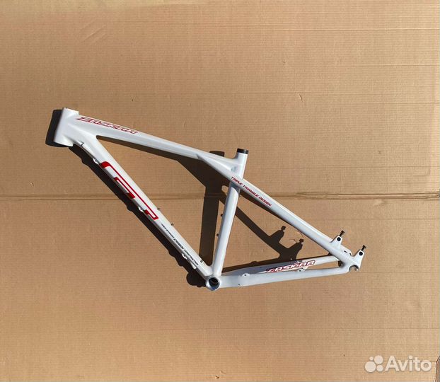 Рама Карбон GT Zaskar Expert под 26 и 27.5, S