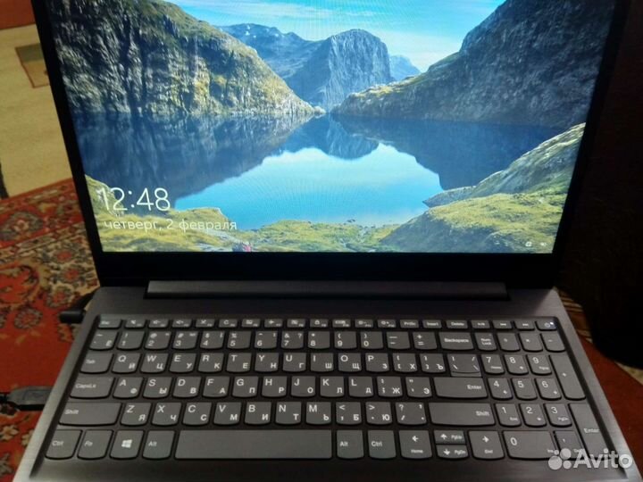 Ноутбук lenovo