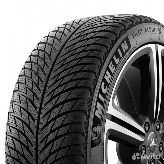 Michelin Pilot Alpin 5 245/45 R18 100V