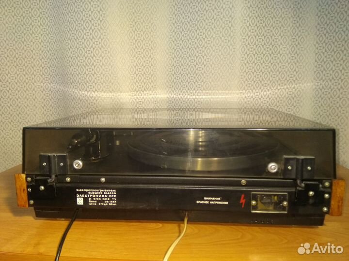 Проигрыватель винила Электроника 012