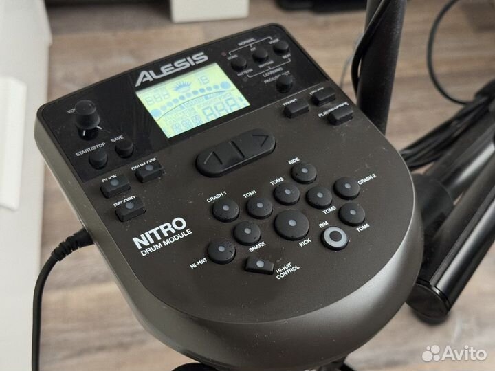 Продам электронную барабанную установку alesis nit