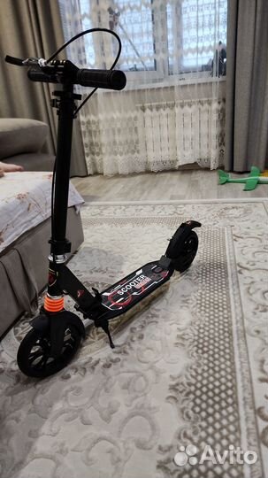 Продаю самокат