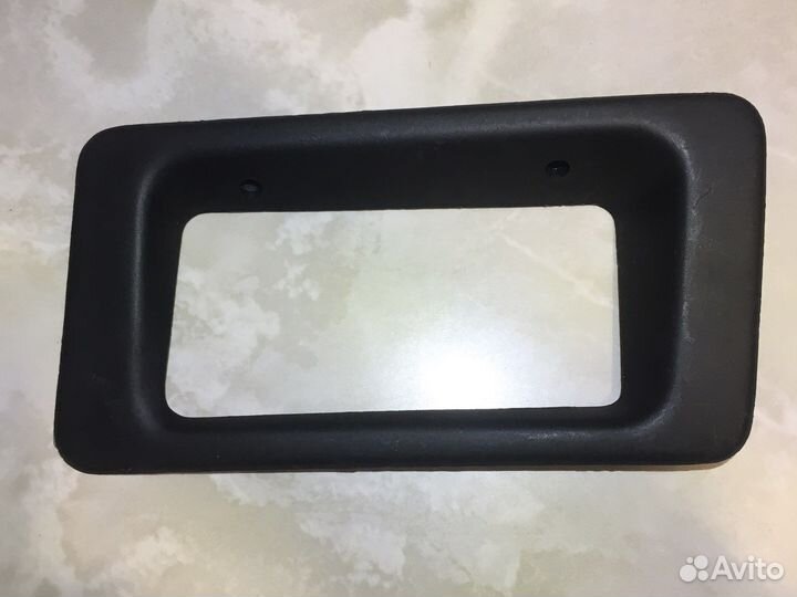 Накладка, рамка птф передняя правая Mercedes(W463)