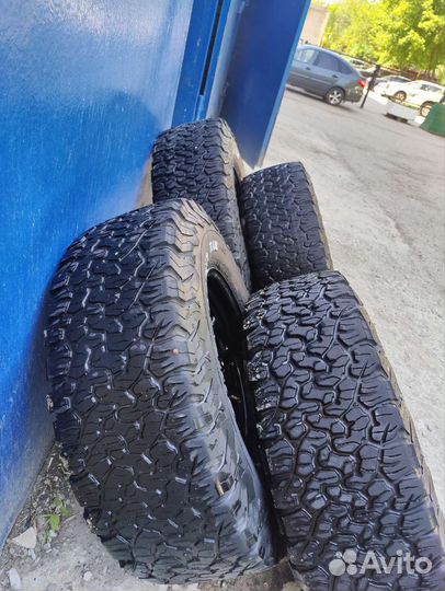 Bfgoodrich All-Terrain T/A KO2 285/70 R17