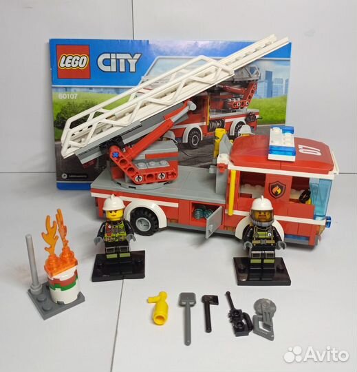 Lego City Лего 60107 Пожарный автомобиль с лестниц