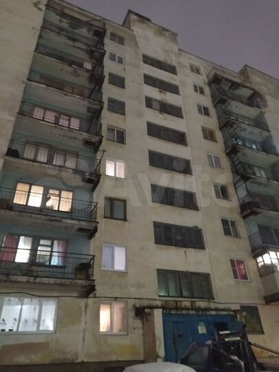 Комната 11 м² в 4-к., 8/9 эт.