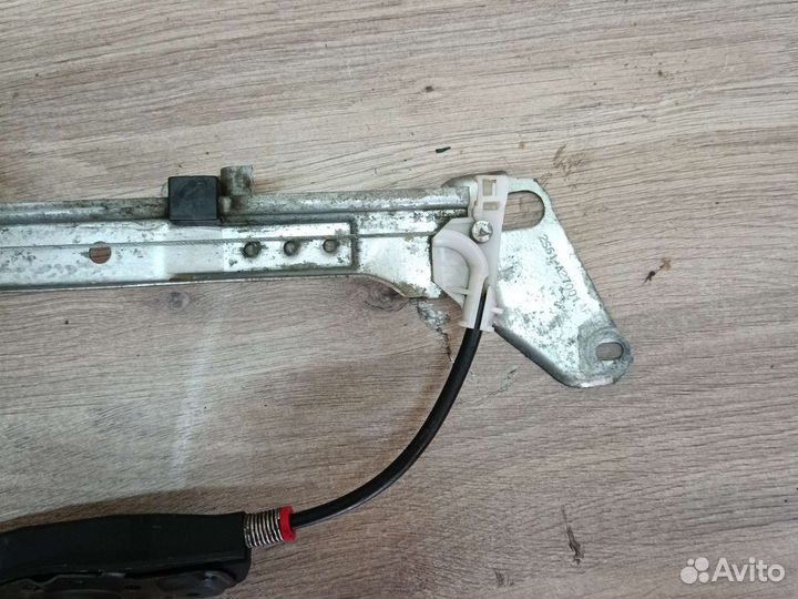 Стеклоподъемник задний левый fusion fiesta mk5