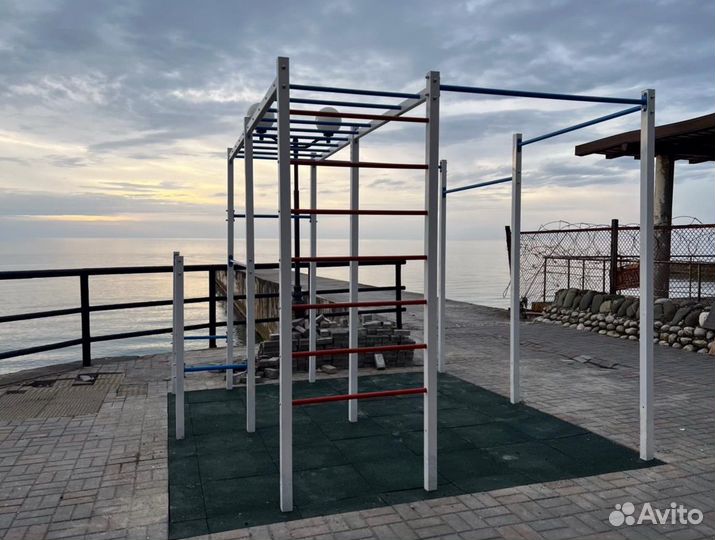 Спортивный комплекс воркаут для двора