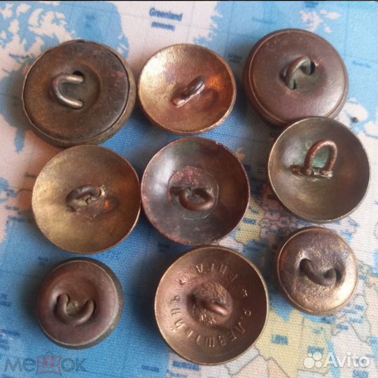 Пуговица, 3,4 фото - 200 р