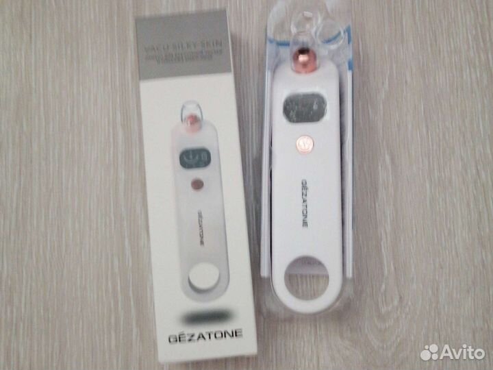 Прибор для вакуумной очистки и массажа лица