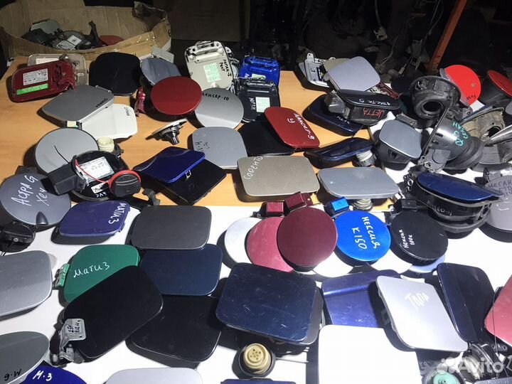 Лючки бензобака для иномарок