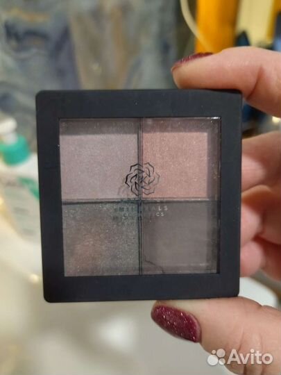 Палетка теней Kristall minerals 811