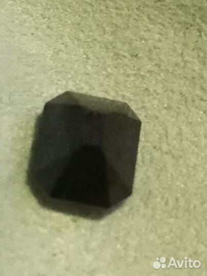 Сапфир природный