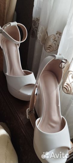 Босоножки женские 36 размер