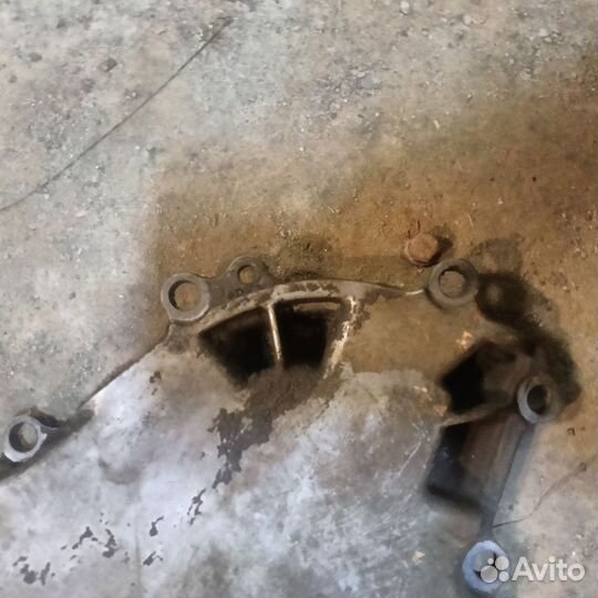 Крышка грм yd22 yd25 Nissan X trail sunny expert