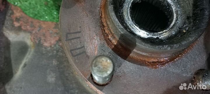 Перед.правый поворотный кулак максима а32, цефиро