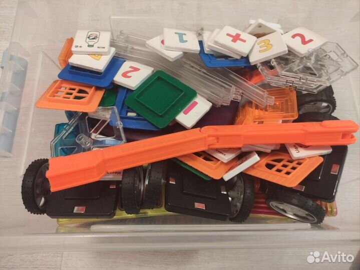 Магнитный конструктор более 300 деталей