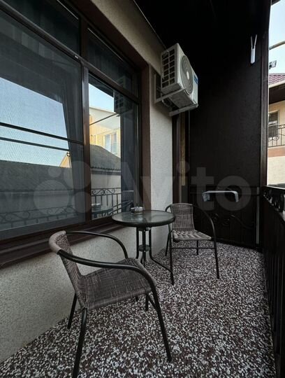 Гостиница, 310 м²