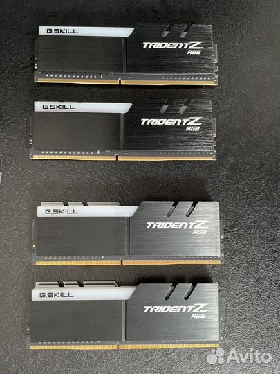 G.skill trident Z 3200mhz cl14 RGB
