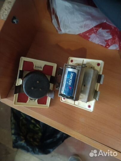 Часы и секундомер