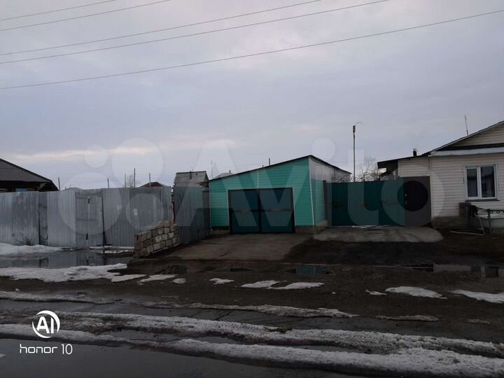 Дом 97 м² на участке 6 сот.