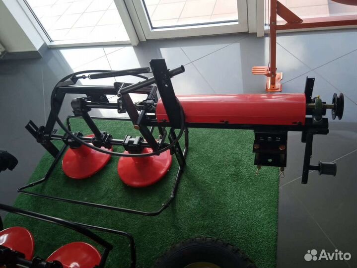 Продаю роторную косилку