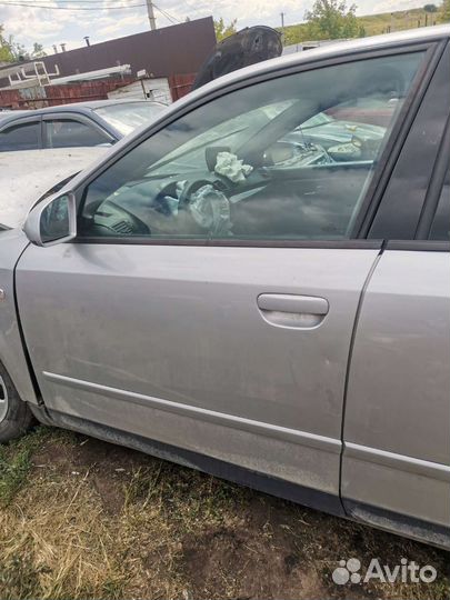 Дверь передняя левая Audi A4 B6
