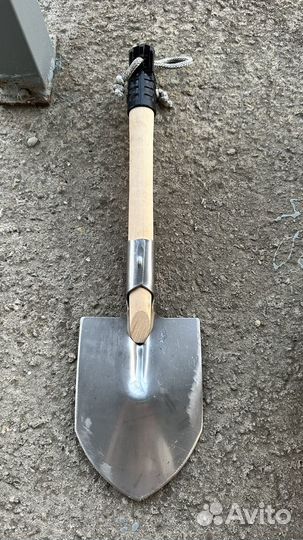 Лопата туристическая и автомобильная