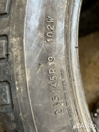 Michelin Pilot Alpin PA4 245/45 R19