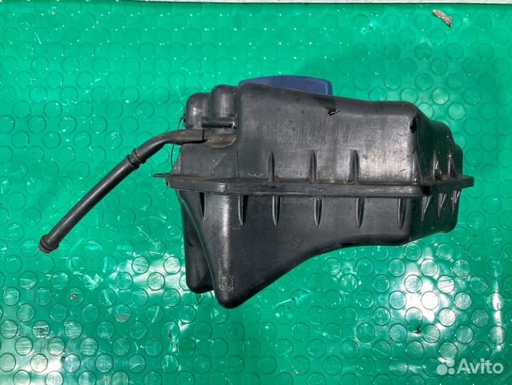 Бачок расширительный Volkswagen Touareg 7L6 7L7