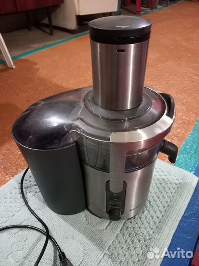 Соковыжималка полупрофессиональная,bork s700