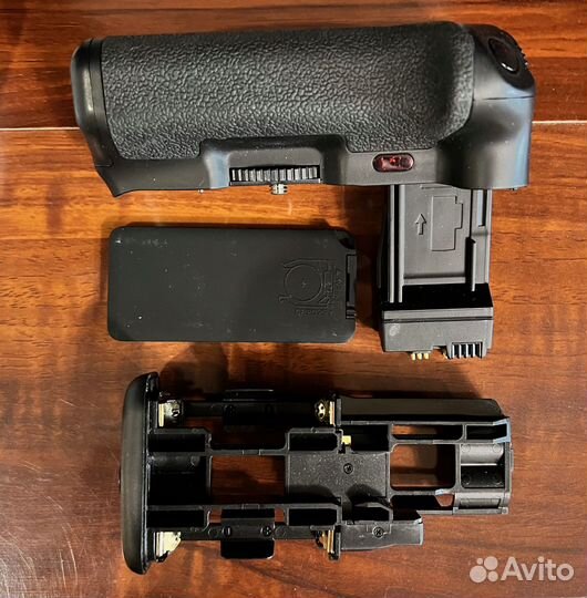 Батарейный блок для Canon BG-E8 и пульт ду