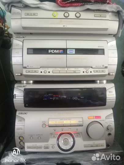 Музыкальный центр Sony