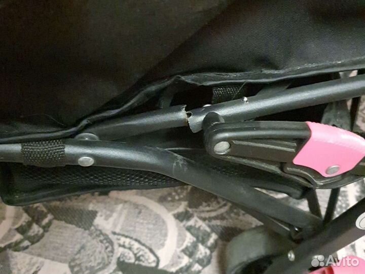 Коляска, стульчик для кормления бу