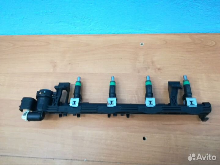 Рампа топливная с форсунками фррд фокус