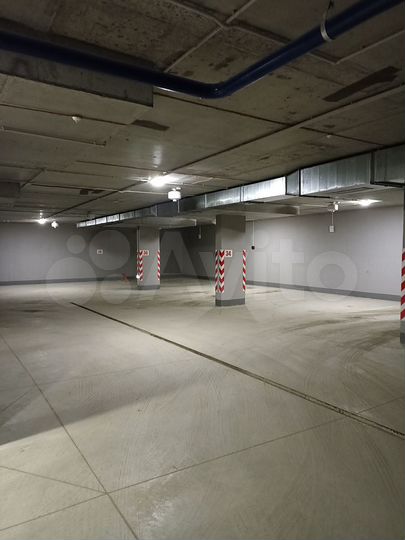 Машиноместо, 14 м²
