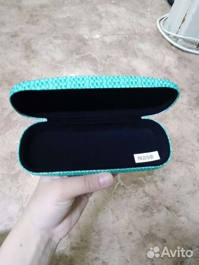 Футляр для очков