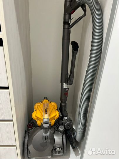 Пылесос Dyson