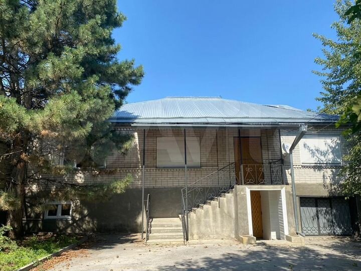 Дом 260 м² на участке 11 сот.