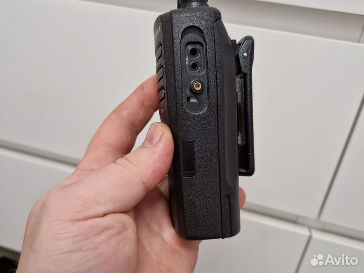 Рация motorola dp 1400