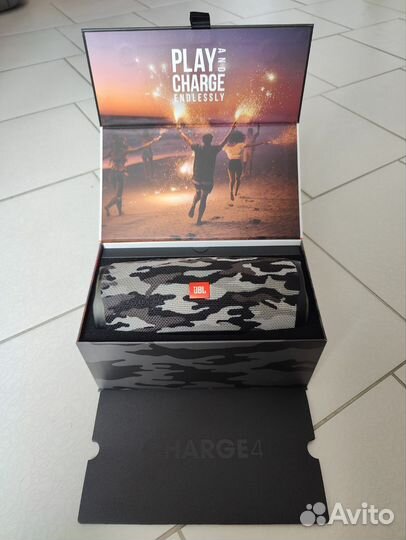 Колонка JBL Charge 4