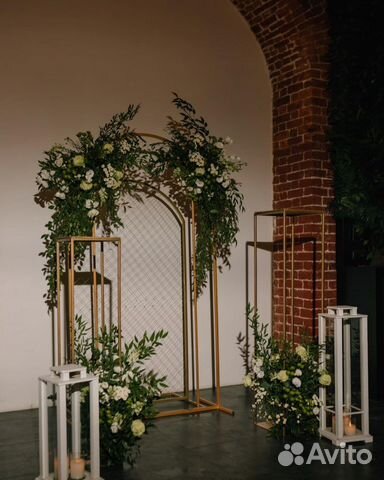 Свадебный декоратор