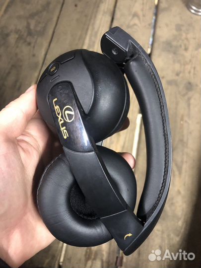 Беспроводные оригинальные наушники Lexus