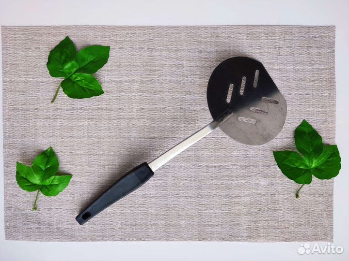 Кухонная утварь полковник шумовка лопатка