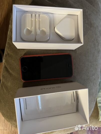Телефон iPhone se